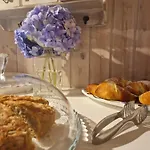 Alojamento de Acomodação e Pequeno-almoço Foresteria Simona 3*