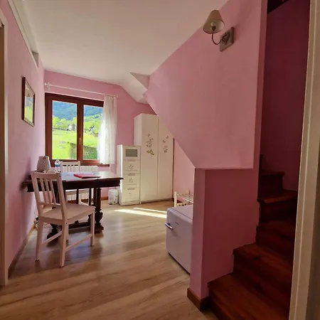 Foresteria Simona Alojamento de Acomodação e Pequeno-almoço Colico