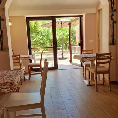Foresteria Simona Bed and breakfast Colico